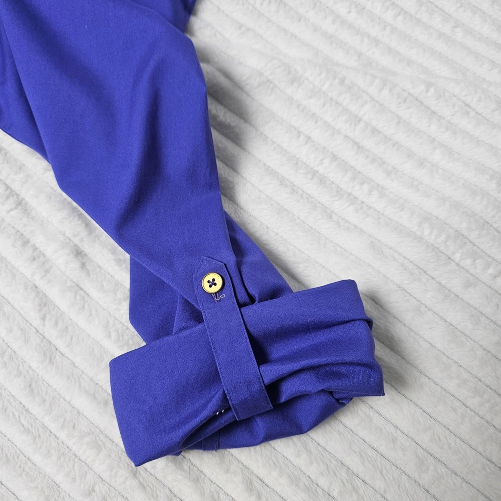 Chico's No-Iron Stretch Shirt Women 3.5 Royal Blue Roll Tab Button Down Cotton - Picture 8 of 14